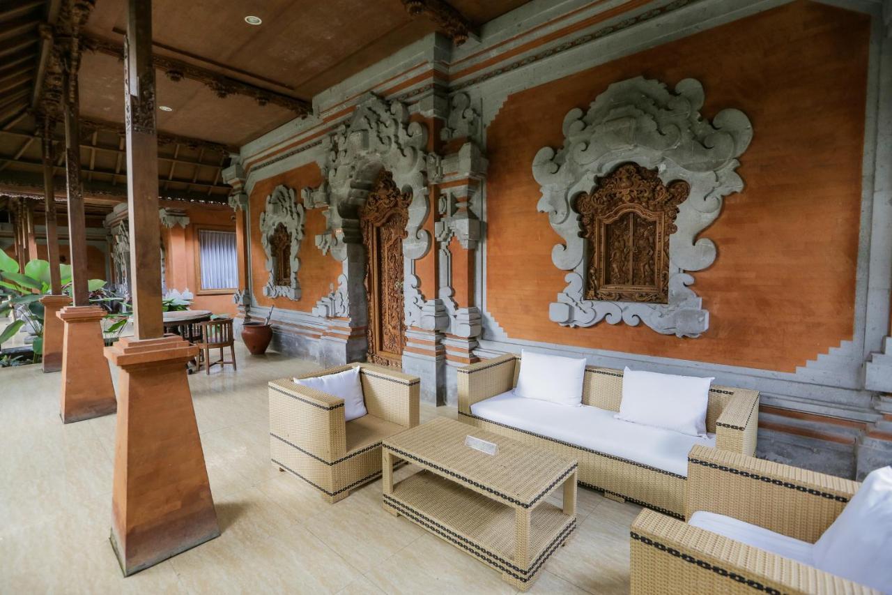 Ubud Hotel&Cottages Malang Esterno foto