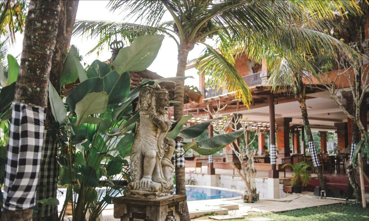 Ubud Hotel&Cottages Malang Esterno foto