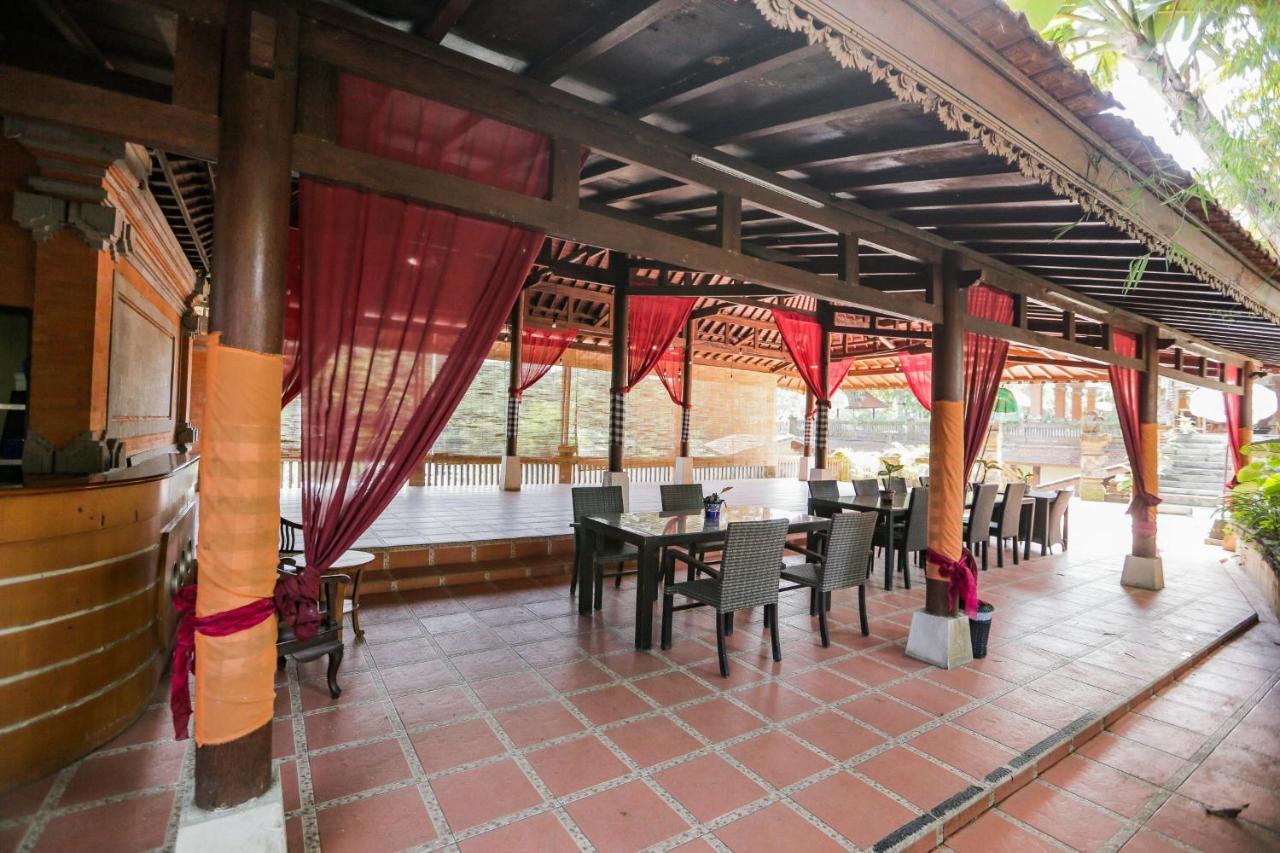 Ubud Hotel&Cottages Malang Esterno foto