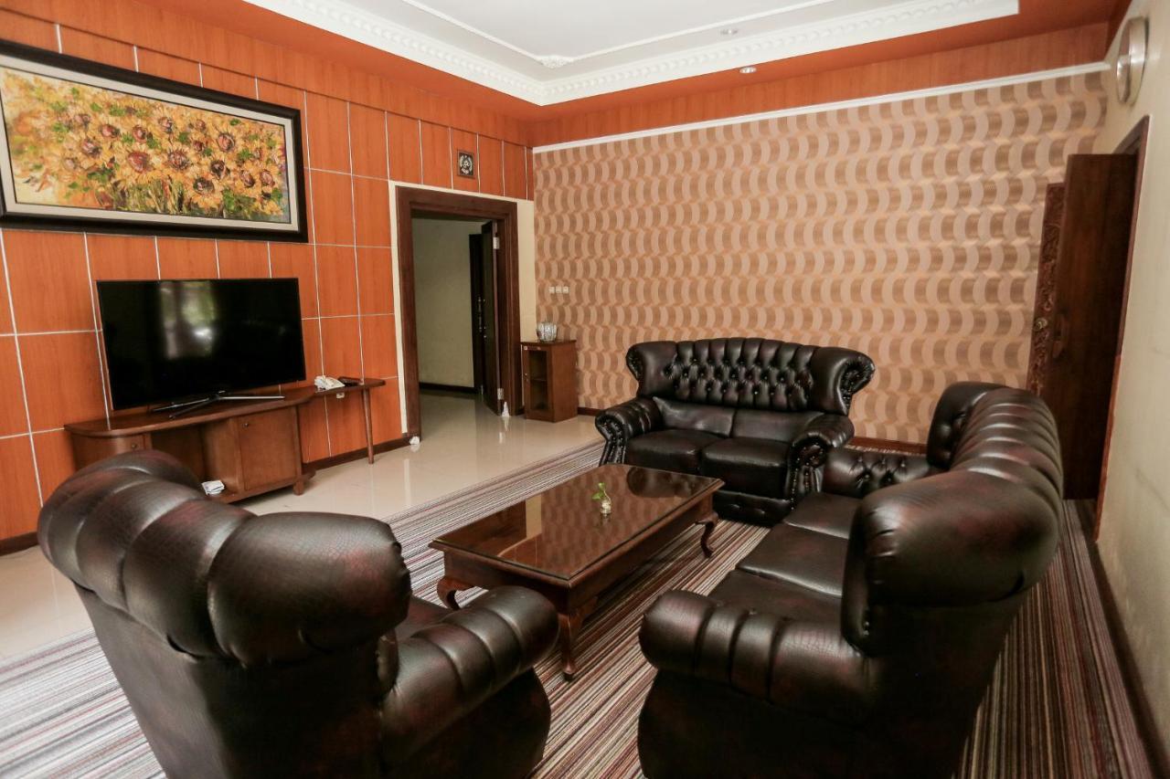 Ubud Hotel&Cottages Malang Esterno foto